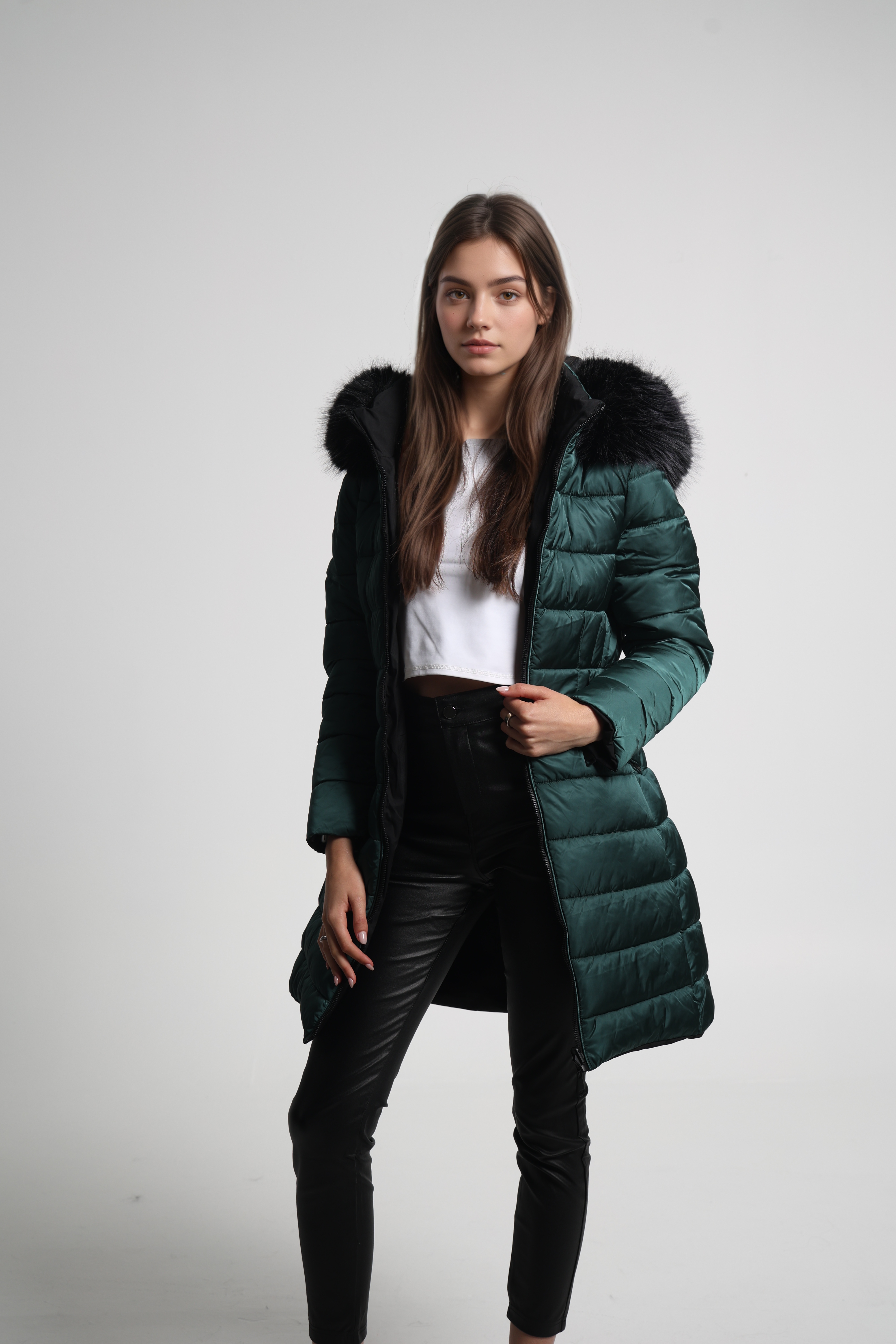 สีเขียว