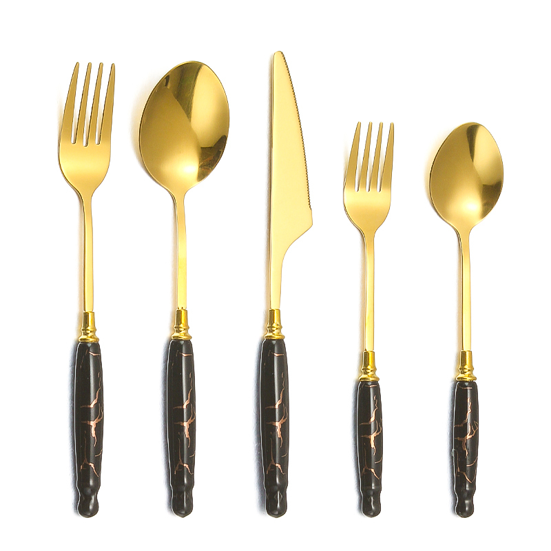 Set da 5 pezzi