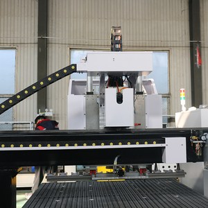 Máquina CNC multifunción 3 en 1, cuchillo oscilante, Ccd rodillo de presión, enrutador de madera, máquina de corte CNC Atc - Product Image 5