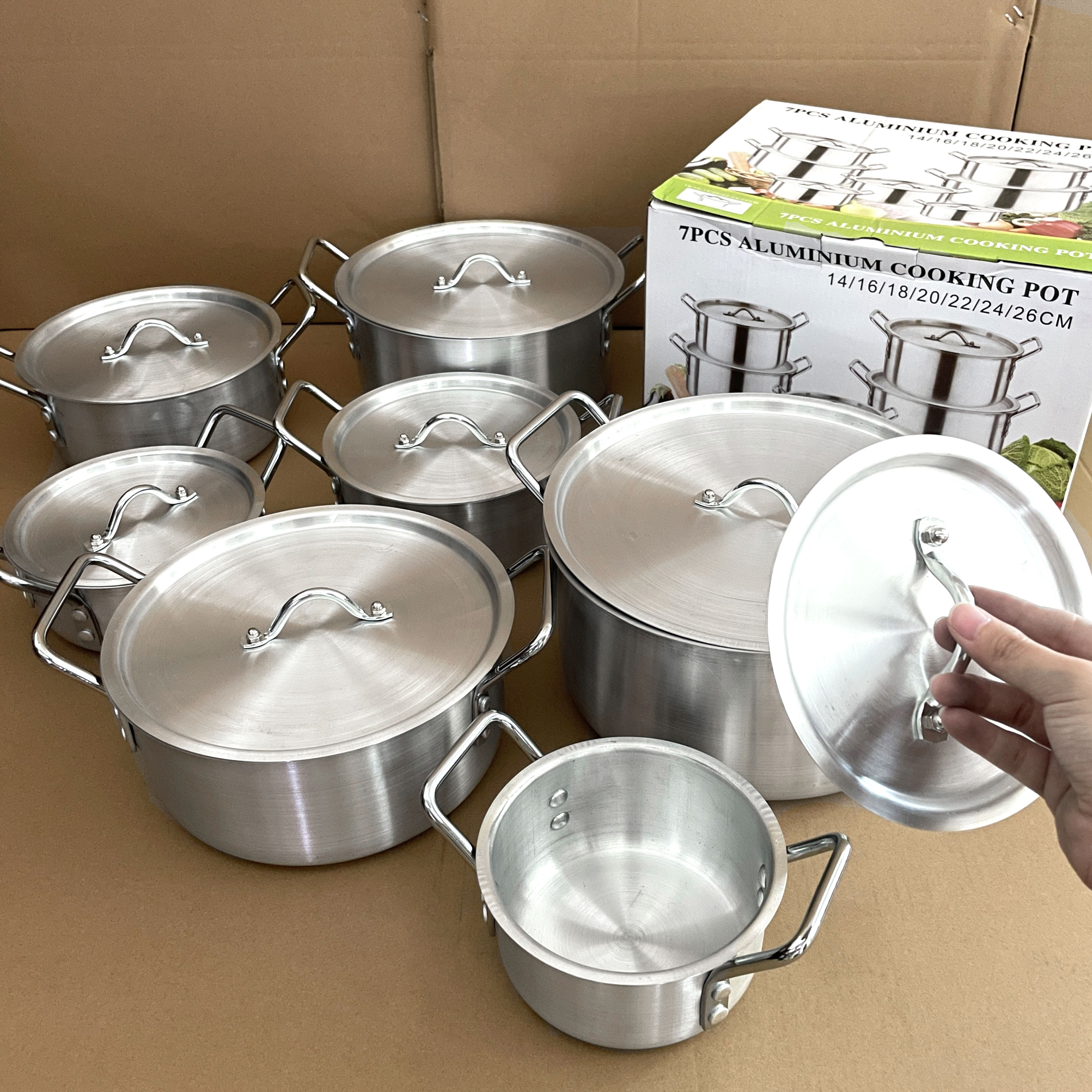 Casserole en aluminium gris (14/16/18/20/22/24/26 cm)