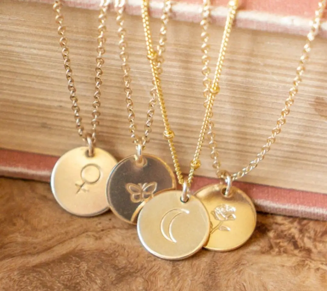 Inspire Jewelry collana con moneta d'oro in acciaio inossidabile collana con moneta personalizzata collana con rosa di tarassaco regalo di compleanno