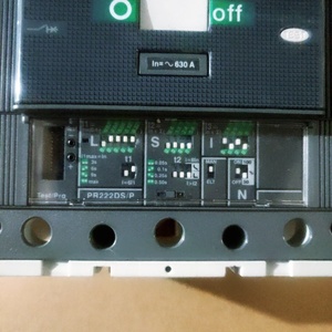 Geeignet für T5V630 PR222DS/P 3P 630A Programmier bare Steuerungs programmier produkte für industrielle Steuerungen - Product Image 3
