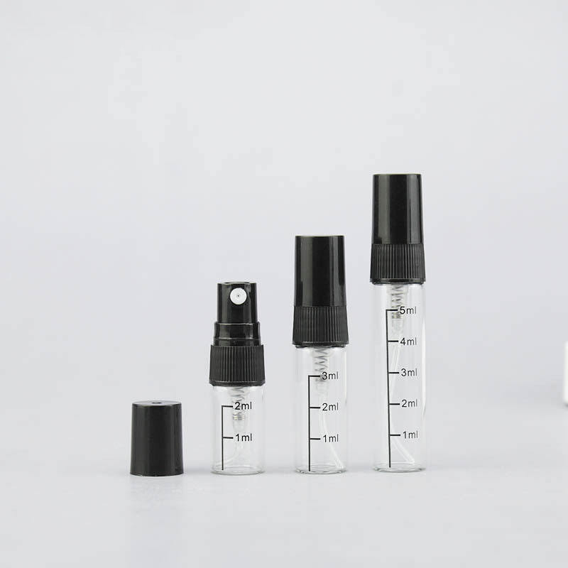 Buse à bande fine noire