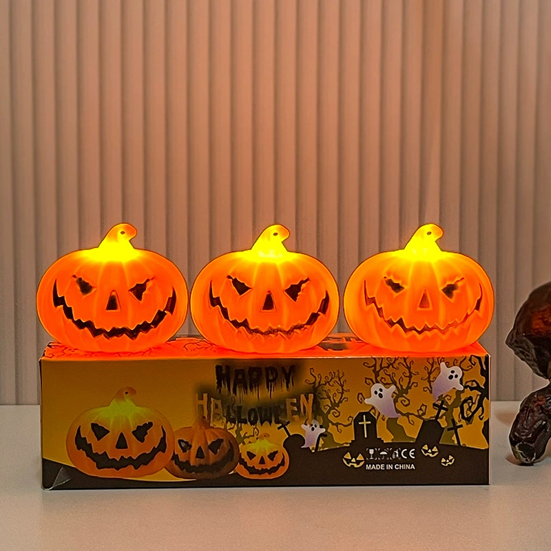 Luz electrónica de calabaza con cara de fantasma