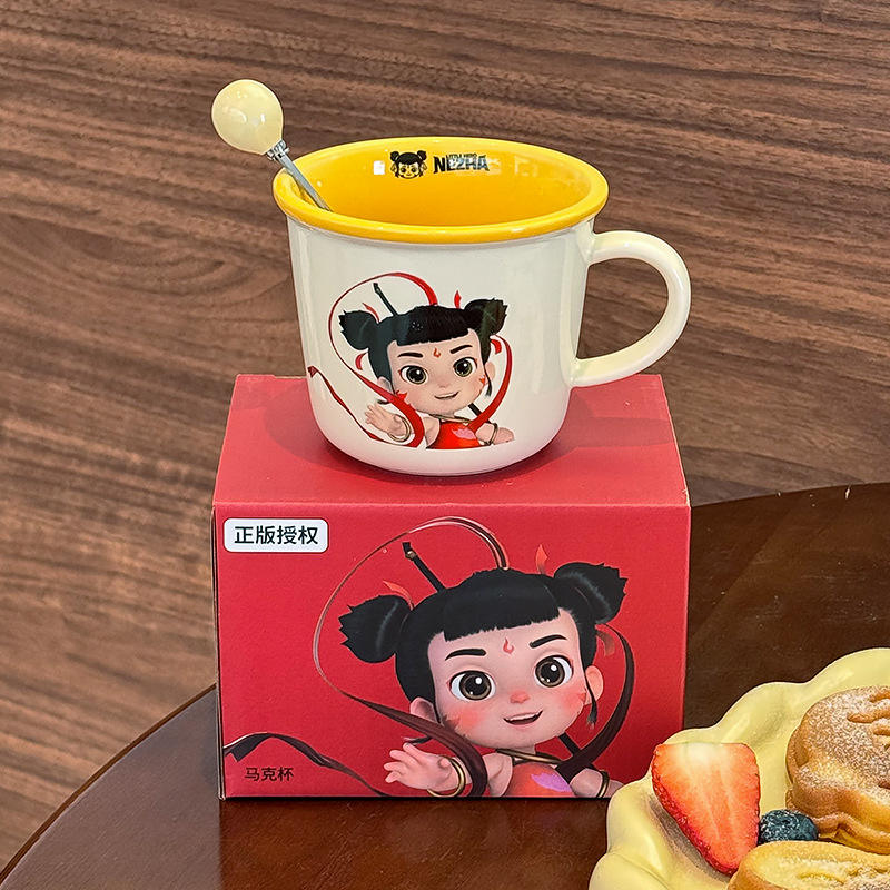 สีเหลือง (พร้อมช้อน)