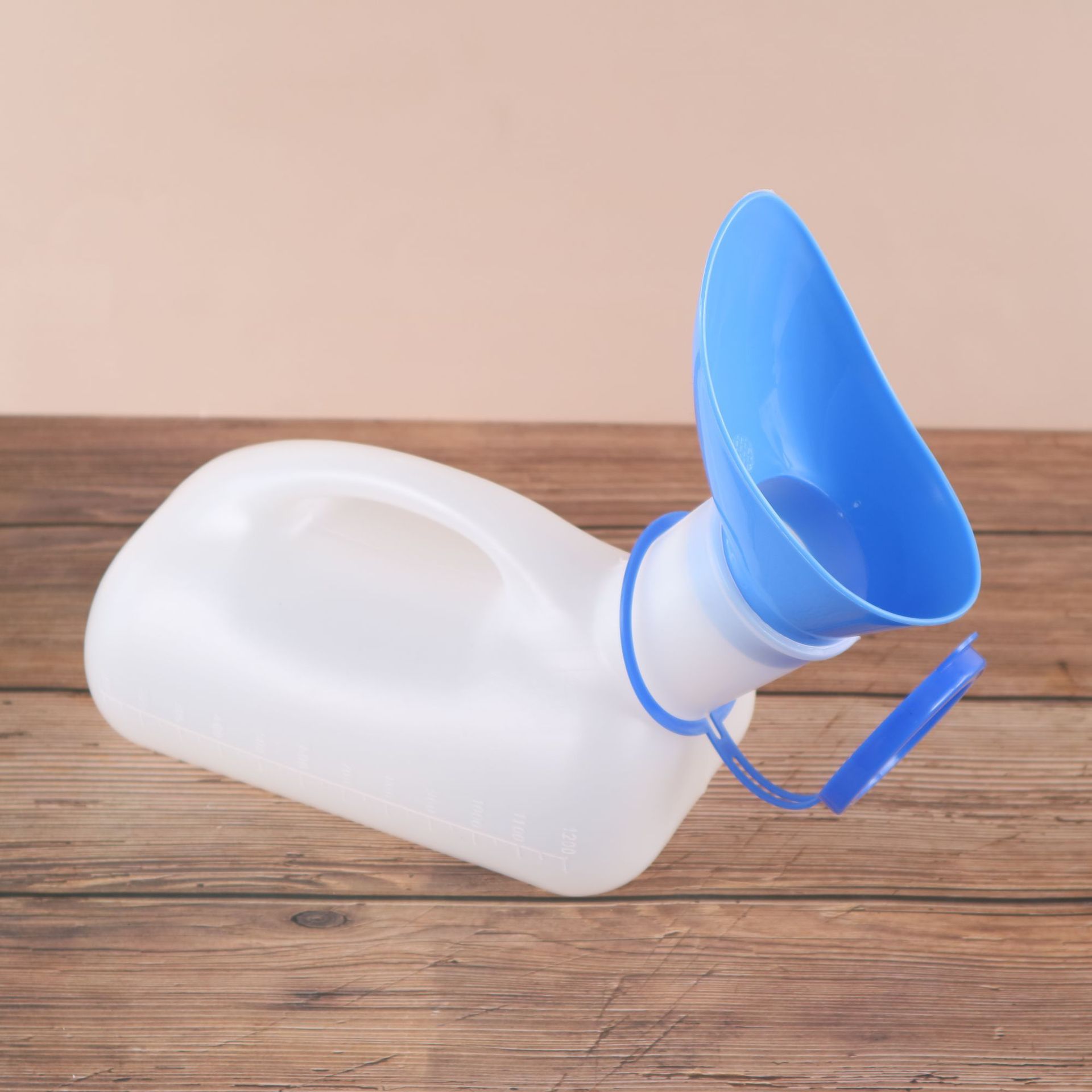 Unisex urinal