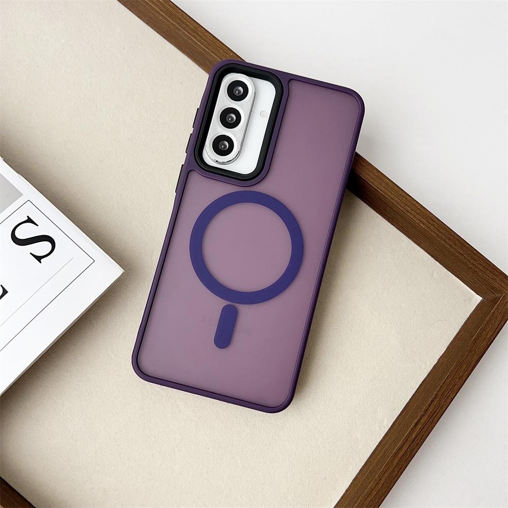 สีม่วงเข้ม