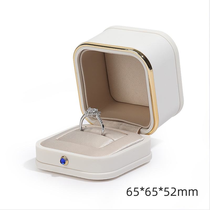 กล่องใส่แหวน