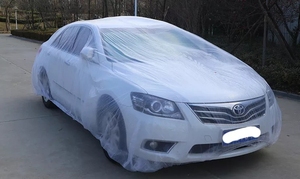 Çok fonksiyonlu araba kılıfı s garaj koruma su geçirmez güneş koruma Anti UV tek kullanımlık PE araba kılıfı araba vücut çalışması