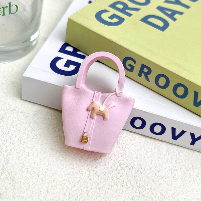 Pink bucket bag