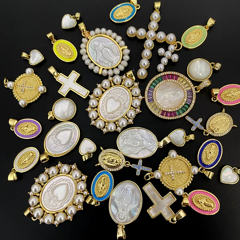 Best Seller Ins Guadalupe Virgin Mary Cross zircone religioso collana con ciondolo placcato oro 18 carati per la creazione di gioielli