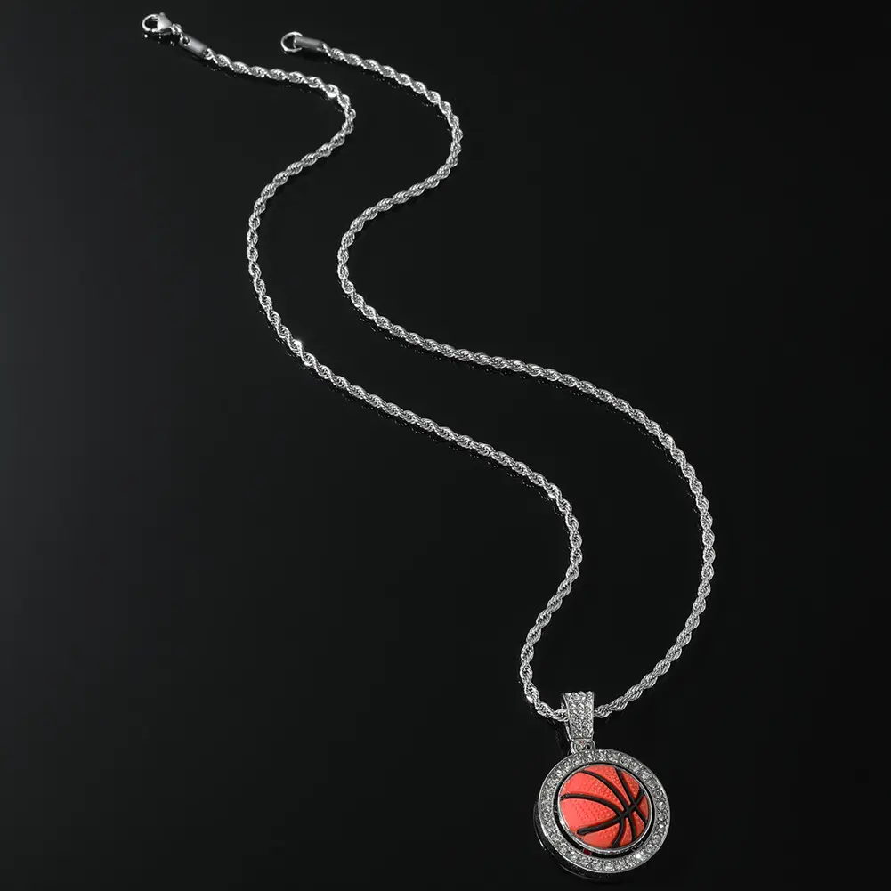 Collier pendentif de basket-ball Hip Hop à la mode avec diamants incrustés pour hommes et femmes