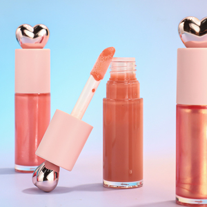 Pembe yuvarlak kalp şekli tüp özel etiket kozmetik uzun ömürlü makyaj setleri kozmetik dudak yağı lüks altın dudak yağı