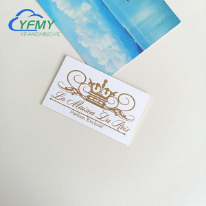 具有NFC连接和金属点印的时尚名片，具有独特的品牌 - Product Image 5