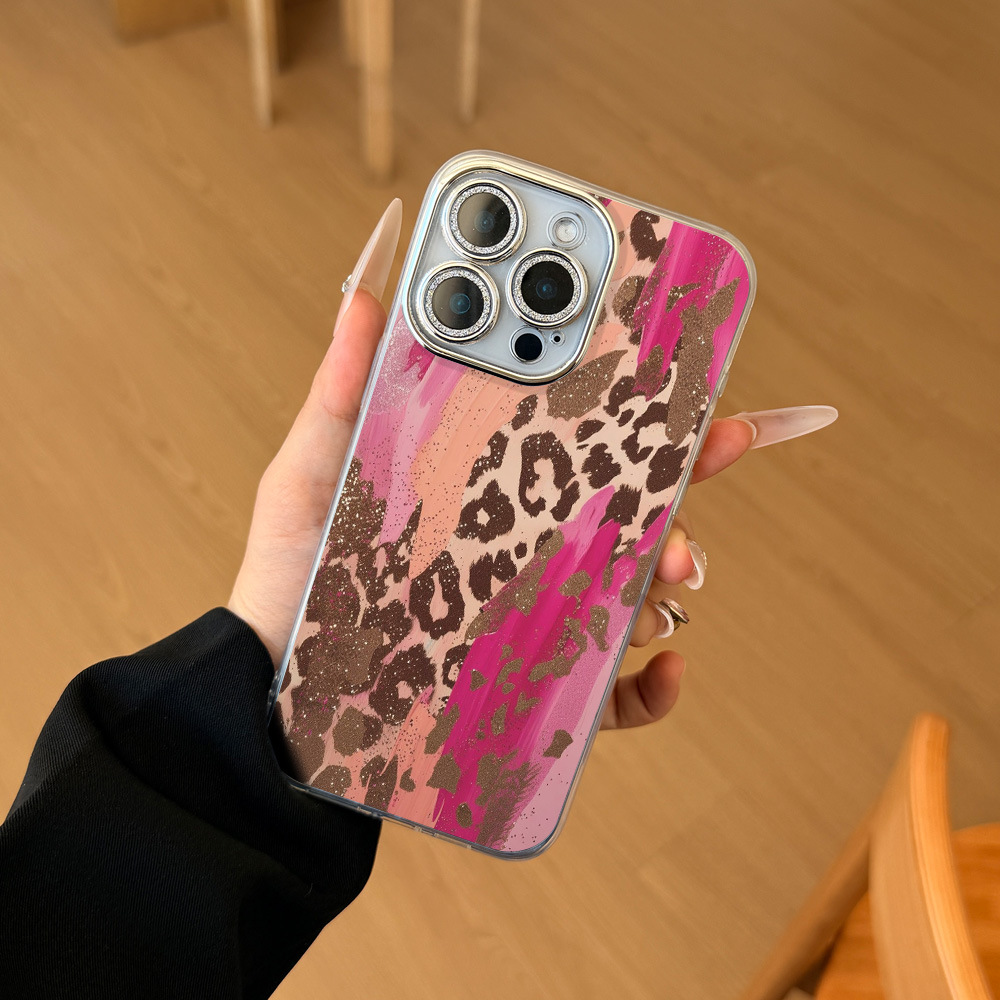 Oro rosa melocotón con estampado de leopardo.