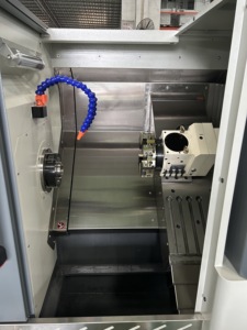 CNCアルミマシンミニベンチ旋盤380v単相数値制御金属加工機CNC旋盤 - Product Image 6