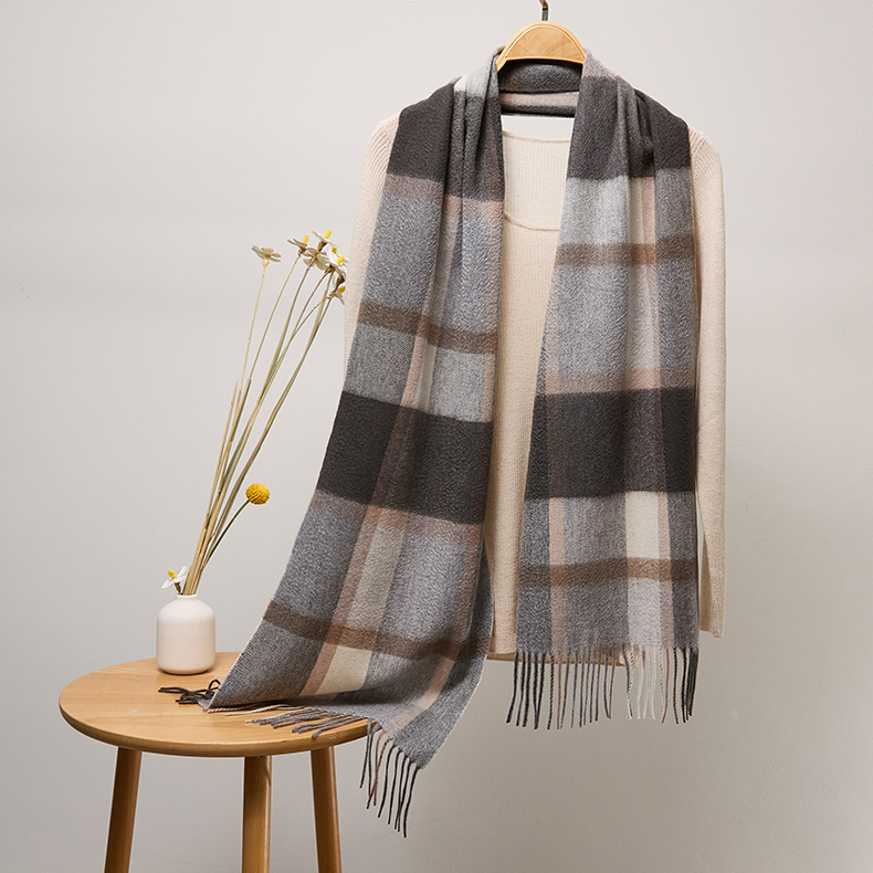 170 gray-brown plaid