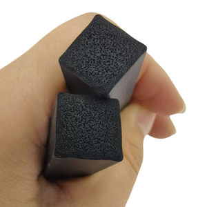 CR EPDM kendinden yapışkanlı köpük şerit sızdırmazlık için esnek silikon kauçuk özel kesme işleme hizmeti - Product Image 3