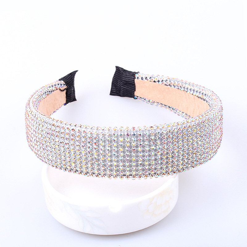 3.5cm wide, colored silver AB