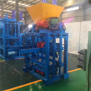 Máquina de bloques de QTJ4-40, puede producir diferentes tipos de bloques - Product Image 3