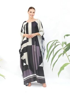 Kadınlar kızlar için yüksek kaliteli yumuşak saten ipek Kaftan gevşek baskılı Maxi elbise artı boyutu gündelik giyim yaz için kısa kollu