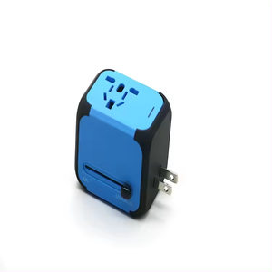 高品质工厂现成多功能多功能转换器插座，带两个USB，用于旅行 - Product Image 3