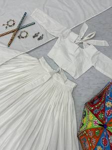 Traditional Navratri Special Lahenga <strong>Choli</strong> Designer Navratri Lehenga <strong>Choli</strong> Garba Lehenga <strong>Choli</strong> - Product Image 2