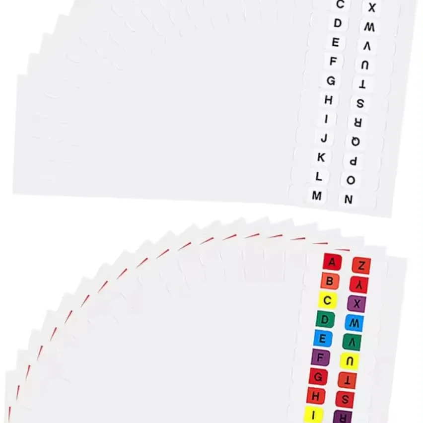 Lettere di alfabeto colorato e numeri schede per la classificazione dei File dei notebook per il personale