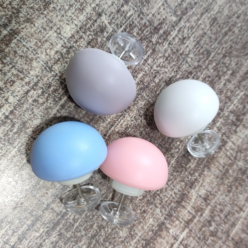 Version en plastique bleu roi