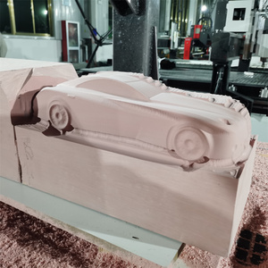 Enrutador de madera CNC de 4 ejes 1325 con máquina de carpintería de trabajo de fresado 3D para tallar y cortar husillos ATC Sistema de control SYNTEC - Product Image 6