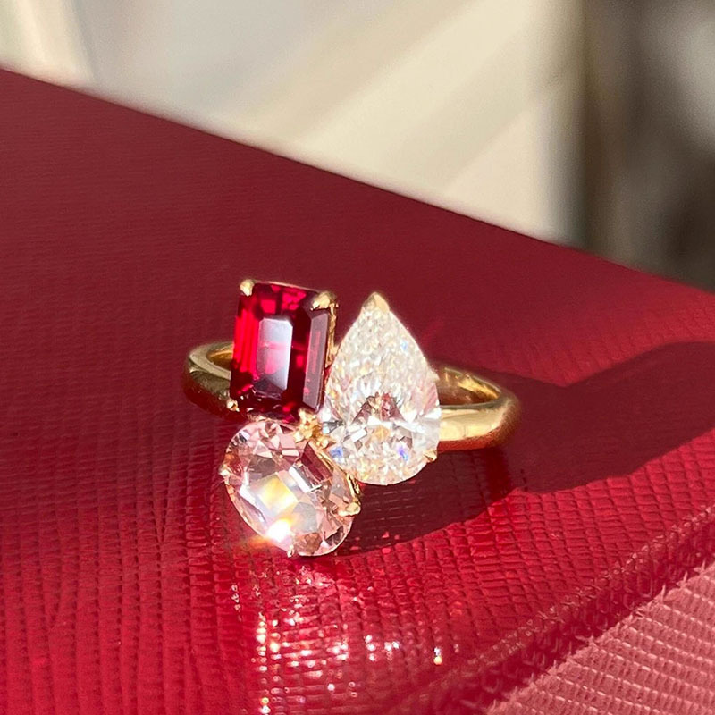 K909-diamant rouge doré