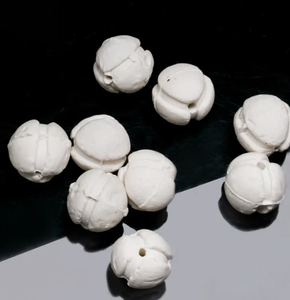 Industrial Catalyst Carrier Perforated Porous Alumina <strong>Ceramic</strong> Balls Filtering Balls