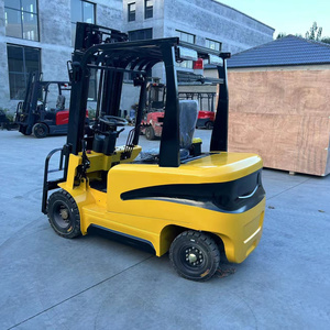 Carrello elevatore elettrico a quattro ruote per la movimentazione idraulica carico e scarico sollevamento impilamento nuovo carrello elevatore di energia - Product Image 5