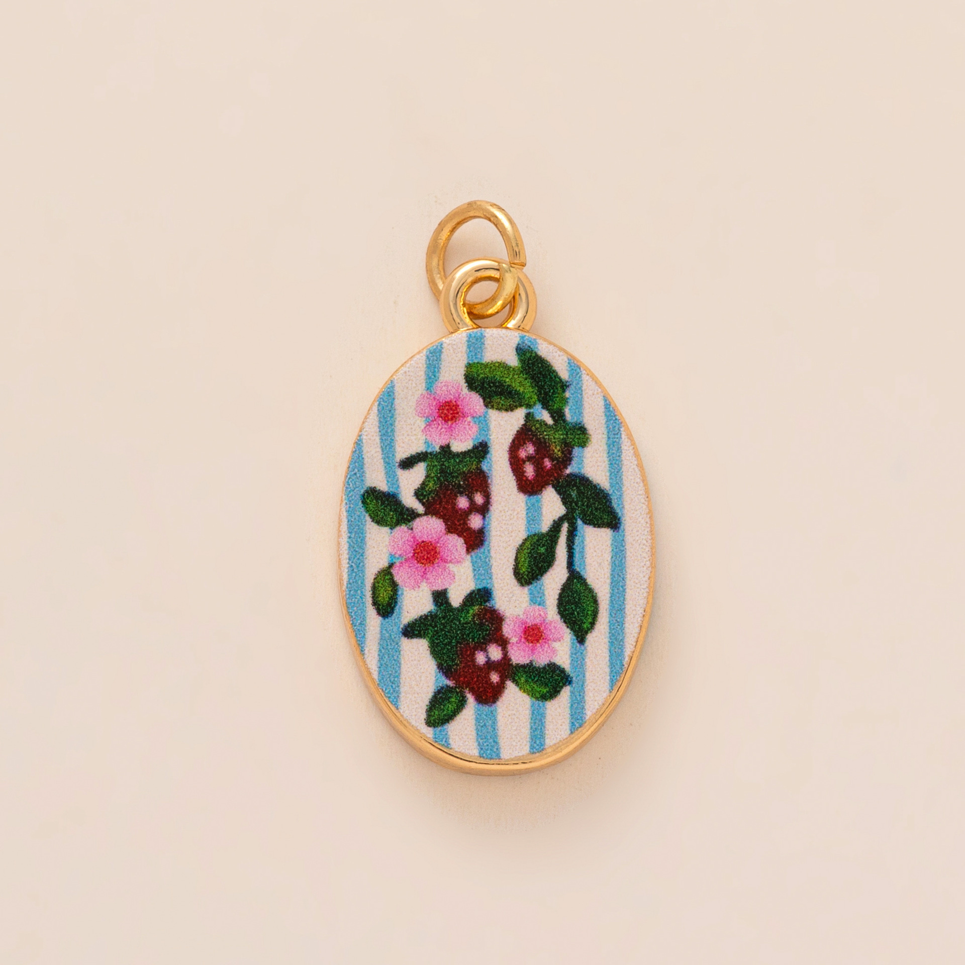 Pendant with strawberry