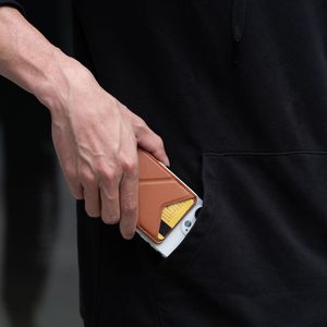 可折叠手机座背钱包卡座带手机座，磁性信用卡卡座皮革手机钱包