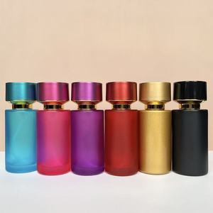 <strong>Deluxe</strong> 50ml Gold Black Red Purple Blue Can Be Refilled Glass Perfume Essential <strong>Oil</strong> Spray Bottle - Product Image 2