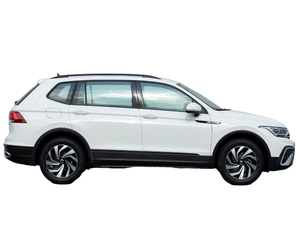 รถไฟฟ้า Volkswagen Tiguan L 2023 330TSI 2WD สบายรุ่น VW Tiguan L ประเภทยานพาหนะสีขาวสีเทา