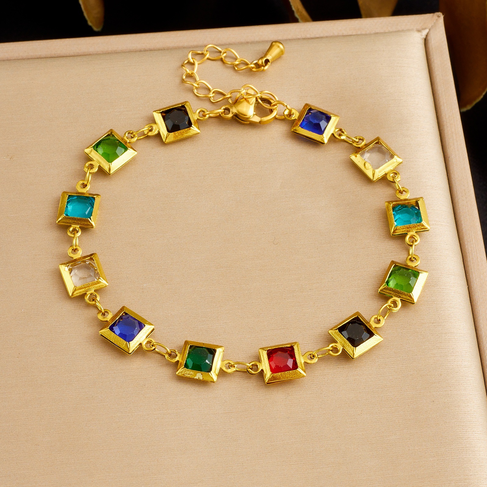 B2000 Bracelet