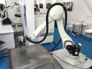 Micro-saldatura di piccole parti elettronica ad alta velocità di manipolazione di precisione automazione medica Kawasaki RS007L Robot a 6 assi - Product Image 3