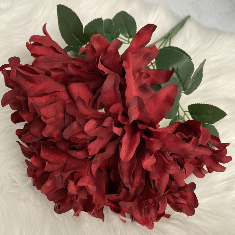 7 rojo oscuro