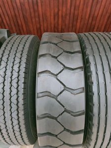 フォークリフト用工業用空気圧タイヤ5.00-750サイズその他ホイールタイヤ & アクセサリー
