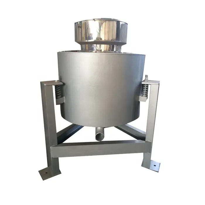 Low cost high efficiency automatic olive oil filter