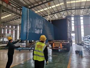 10 Ton Manual <strong>Container</strong> Forklift <strong>Loading</strong> and Unloading <strong>Platform</strong> Mobile Hydraulic Boarding Bridge Logistics Unloading Ramp Lift - Product Image 4