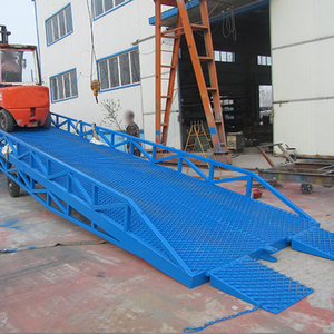 <span class=keywords><strong>10t</strong></span> חם מכירה מלגזה משאית מיכל טעינת ניידת מזח