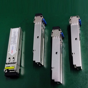 China Factory Direct High Quality Wired LAN Bidi Mikrotik 120km Sfp 10g para comunicación en red