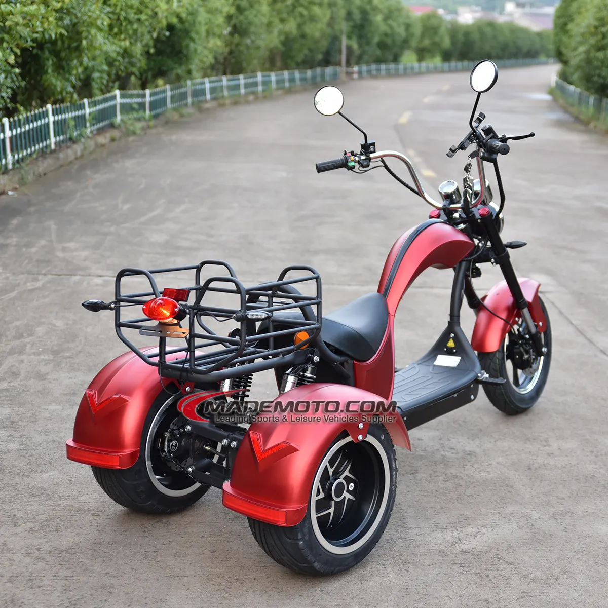 200kg Citycoco Scooter Mobility Motorcycle 60v1500w Brush Less Motor Three-wheeled Scooter Motorcycle 35km/h Speed