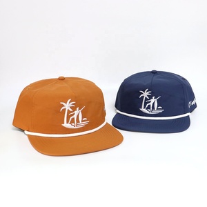Benutzer definiertes Logo Hut stickerei Unstrukturierte Marke 5 Panel Nylon Feuchtigkeit transport Surf <span class=keywords><strong>Cap</strong></span> Flat Brim <span class=keywords><strong>Cap</strong></span> - Product Image 1
