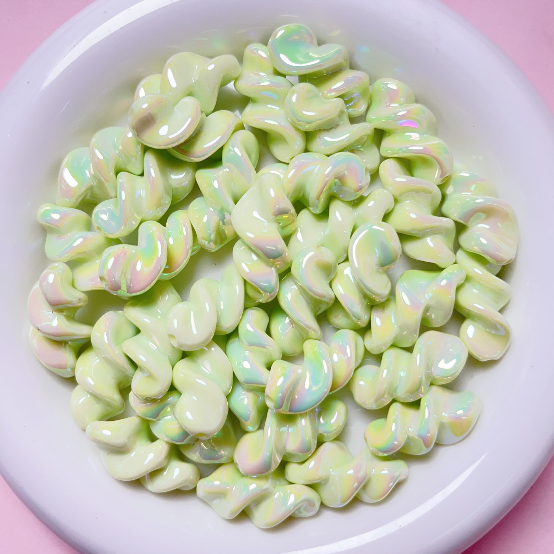 06-light green