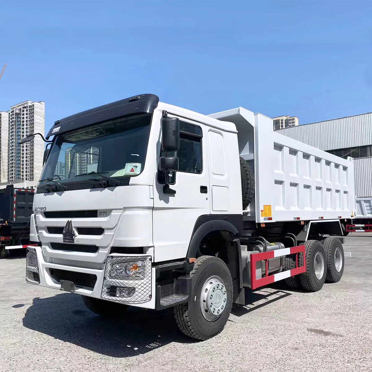 6x4 8x4 yeni Sinotruck Howo damperli devrilme kamyon kullanılmış damperli kamyonlar