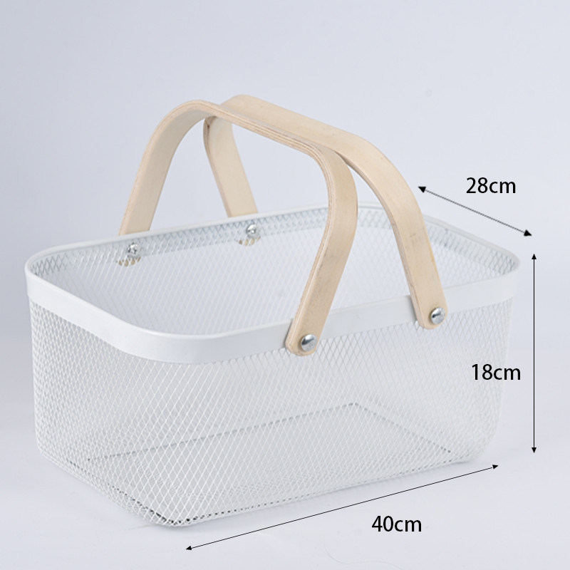 Grand panier à main en fer blanc